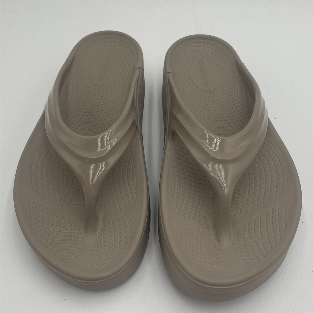OOFOS Women's Sandals in Taupe - Picture 2 of 8